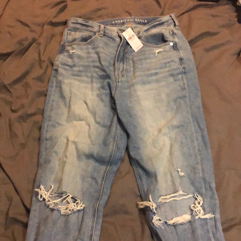 Bnwt American eagle mom jeans